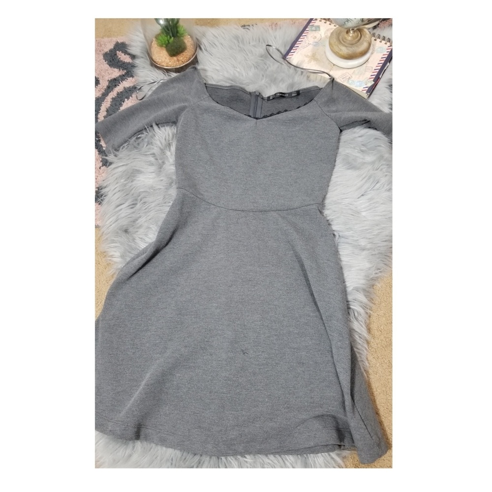 ZARA TRAFALAUC GRAY DRESS
